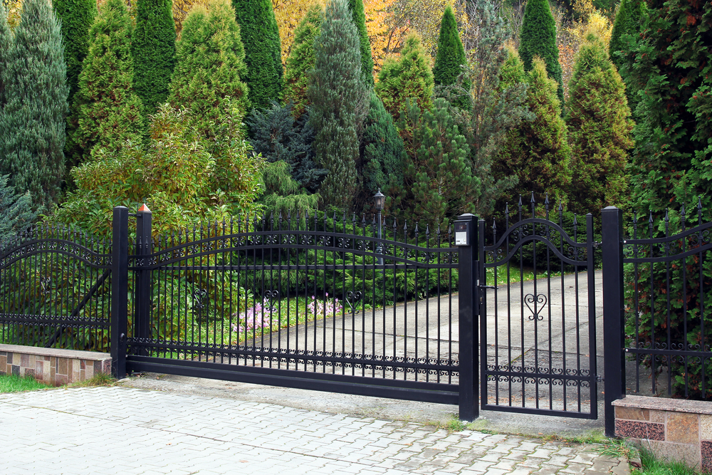 Factors You Need To Consider To Pick The Best Sliding Gate Compay
