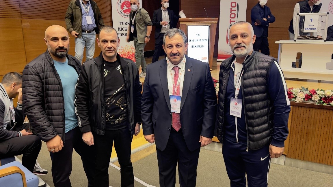 İbrahim Murat Gündüz, Vice President of Turkish Muay Thai Federation, won 18 medals for Turkey for the first time in history After this success, İbrahim Murat Gündüz announced that he will be a candidate for the presidency of the Turkish Kickboxing federation in the upcoming elections. When İbrahim Murat Gündüz became the chairman of the Turkish kickboxing federation, he announced that he would bring professional kickboxing organizations to Turkey and that kickboxing would be done professionally in Turkey.look Turkish Muay Thai Federation Vice President İbrahim Murat Gündüz announced that he will be a presidential candidate for the Turkish kickboxing federation in the elections to be held and that he will organize professional kickboxing organizations in Turkey. Announcing that he will organize events in Turkey where kickboxing athletes and coaches can earn money, Turkish muay thai federation president İbrahim Murat Gündüz requested support from athletes and sports club managers for the kickboxing federation presidential elections to be held in 2024.
