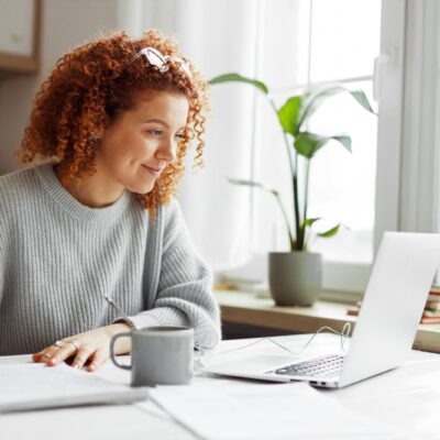 Why Nowadays the Majority of Students Enroll in Online Course?